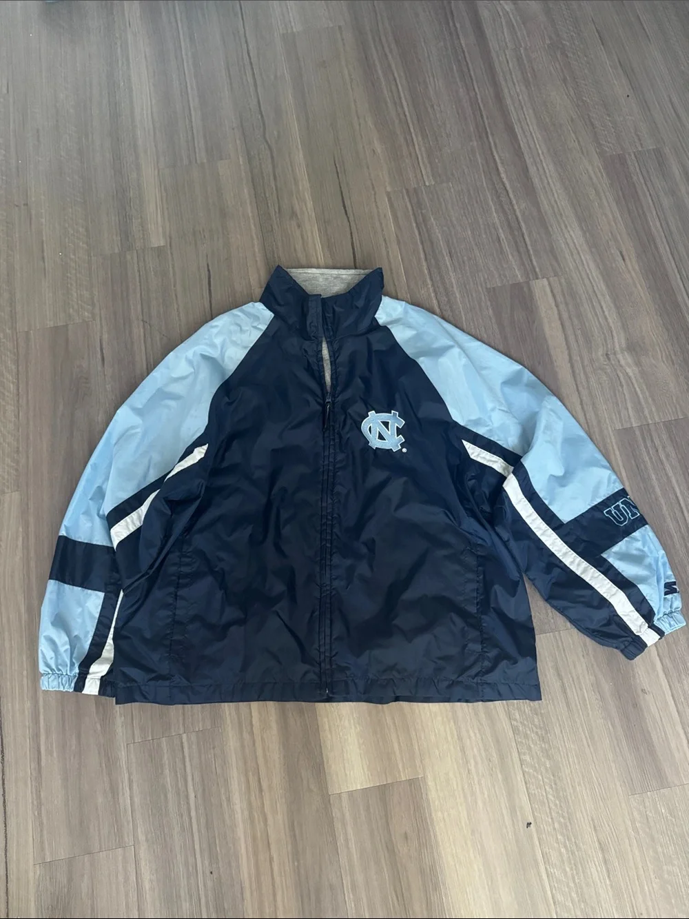 STARTER Navy and Light Blue UNC Windbreaker Jacket